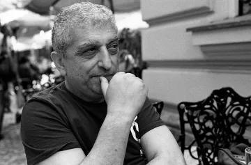 Интелектуалците нямат място във властта