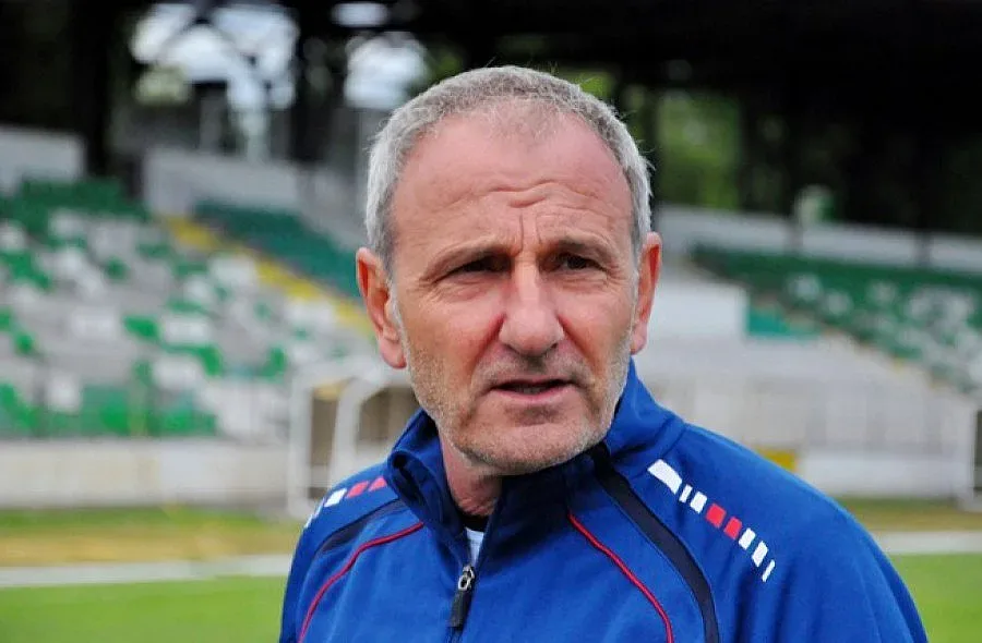 Адмирала търси нов отбор