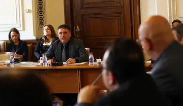 Ветото на президента мина през комисия