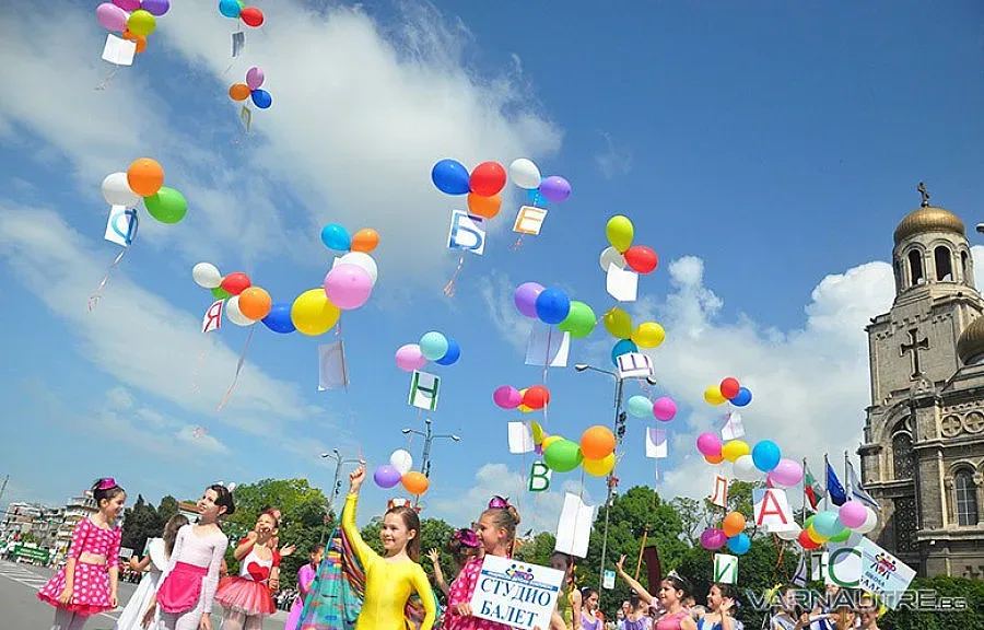 Марешки и "Азбукари" с проект  "Чиста и свята" за 24 май