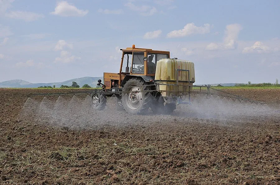Дъждове и градушки съсипват реколтата