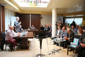 Диалог с властта решава проблемите на бизнеса