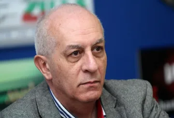 Плевнелиев е двойно неизбираем като кандидат на ДСБ