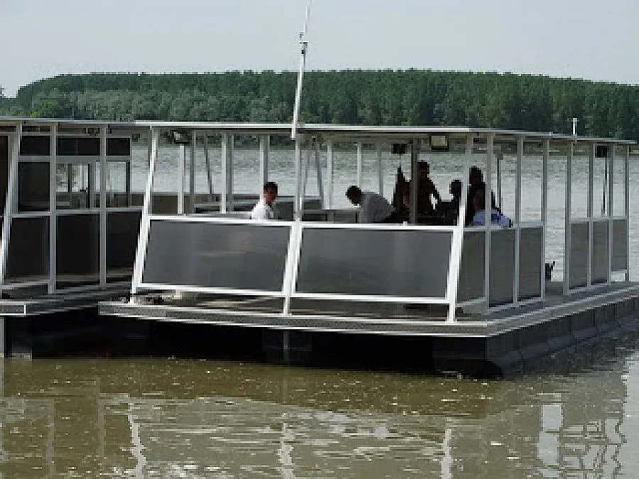 Соларен катамаран ще плава между Силистра и Кълъраш