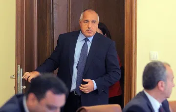 Премиерът: Разделяме се с Калфин като приятели