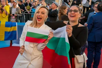 Над два милиона гледат Поли в нета