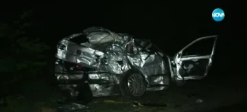 Авто меле в Прохода на Републиката 