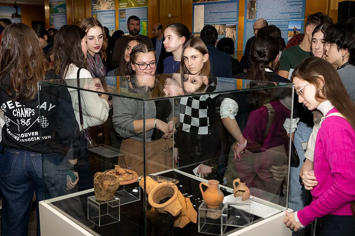 Над 400 нови Чудеса блеснаха в НИМ. Уникална изложба