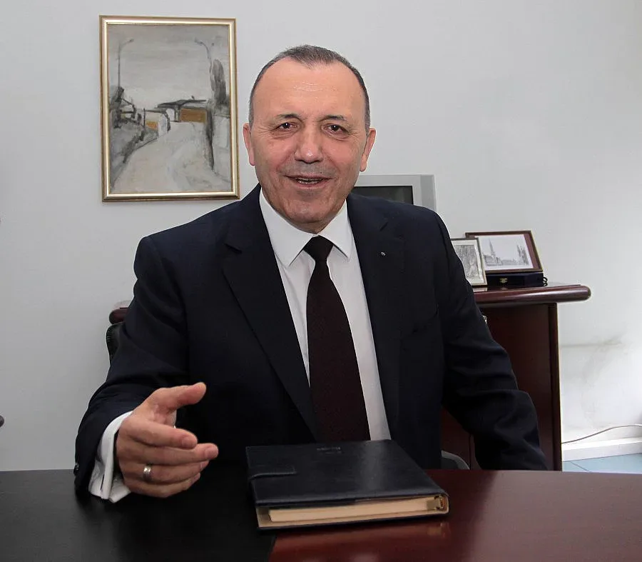 Държавата да пази офицерите си