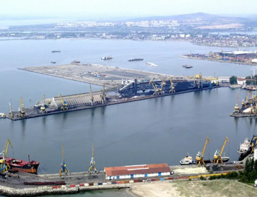 Вдигат логистичен хъб за 20 млн. евро в порт Бургас
