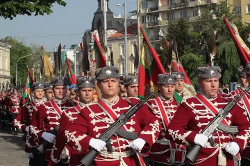 НА ЖИВО: Показват цялата мощ на Българската армия