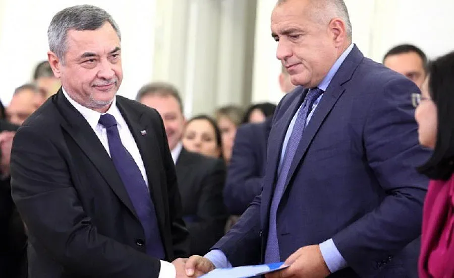 Патриотите без компромис за ИК (ОБЗОР)