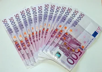 Спират банкнотата от 500 евро заради терористи