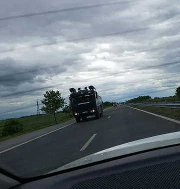 Още жандармерия в Раднево заради кървавите сблъсъци