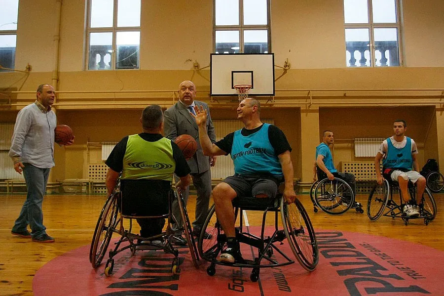 Кралев чака пет медала от боксьорките ни