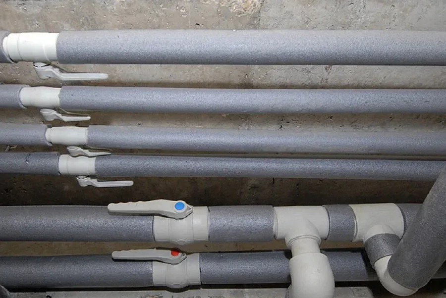 Сменят тръбите в Сливен по нов метод