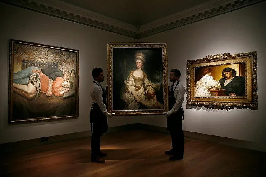 Уникален търг за 250-ия юбилей на "Кристис"