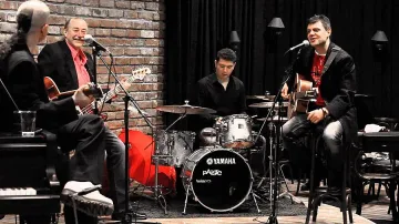 Камен Донев открива "София Моно"