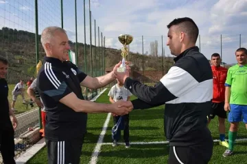 Две села посрещат Великден с футбол