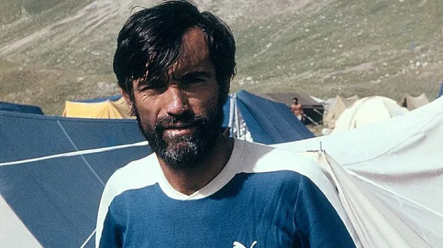 Христо Проданов покорява Лхотце преди 35 г.