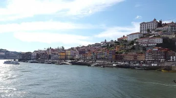 Каминьо Португеш: Пеша от Порто до Сантяго де Компостела 