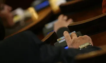 С "помощта" на Стоичков приеха графата "Срещу всички" 