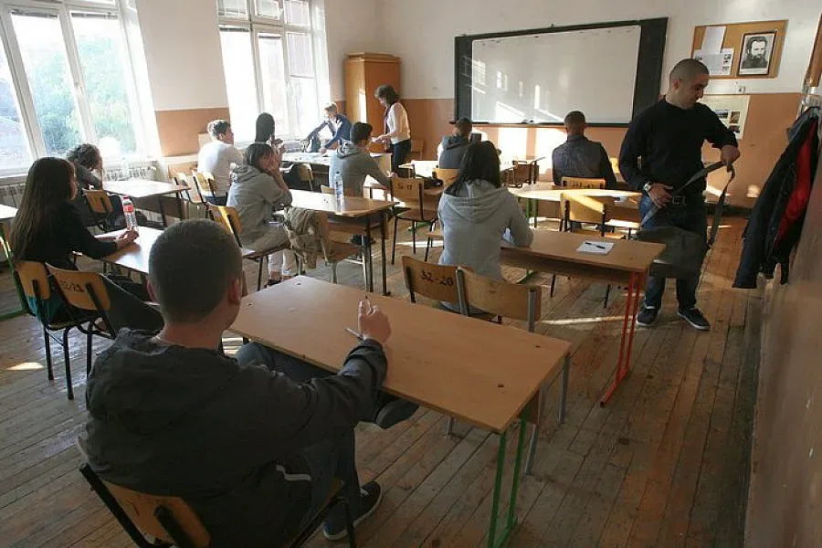 Етичен кодекс за социални мрежи влиза в училищата