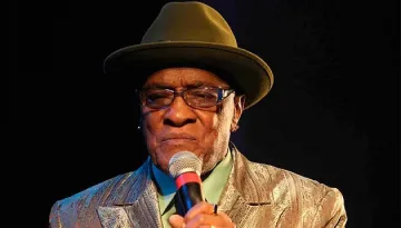 Почина легендарният Били Пол