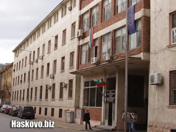 Петима са задържани за убийство на съселяни