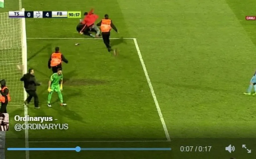 ВИДЕО: Бой прекрати "Трабзонспор" - "Фенербахче" 