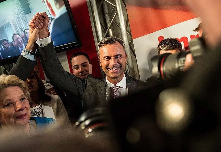 Хофер води за президент на Австрия