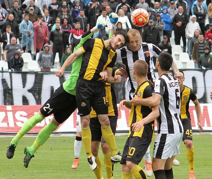 "Локо" (Пд) смълча "Ботев" до есента