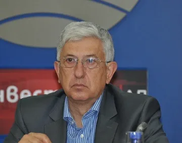 Нужни са стабилност и квалификация на хората