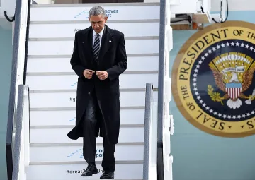 Обама пристигна в Германия