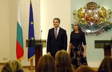 Попова мисли за президентска кандидатура