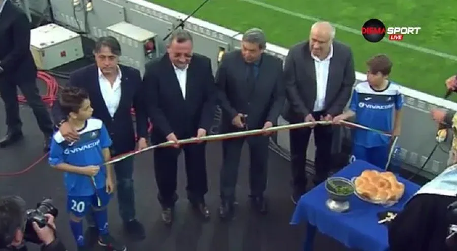 ВИДЕО: Синът на Гунди откри новия Сектор А