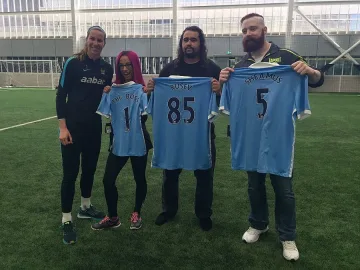 Русев мачка и рита на "Етихад"