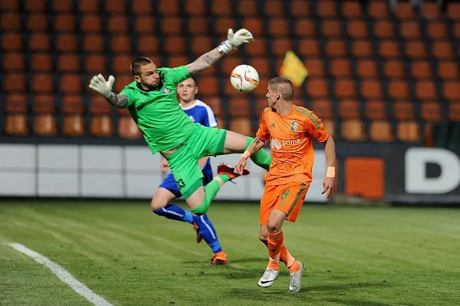 "Монтана" празнува със сръбска скара