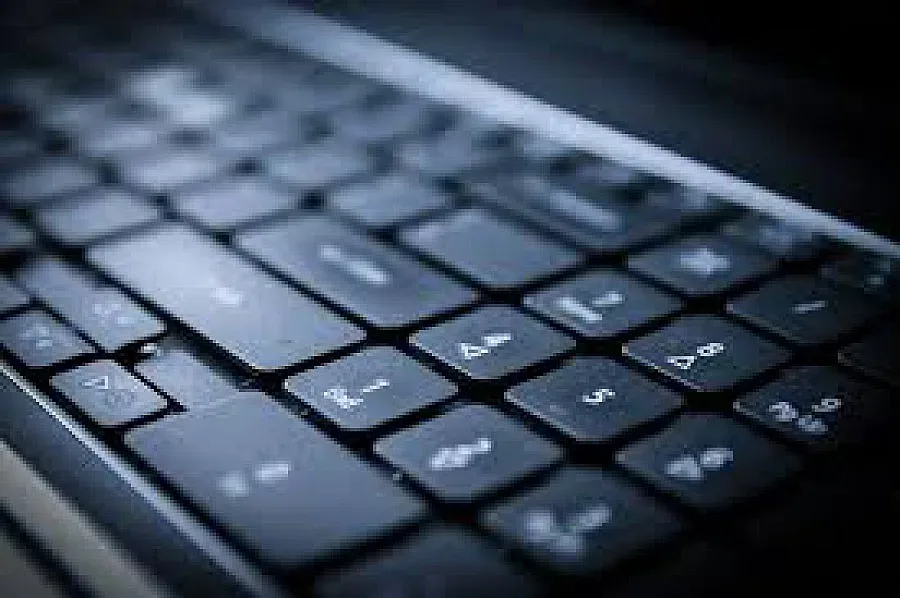 Нова програма готви IT специалисти