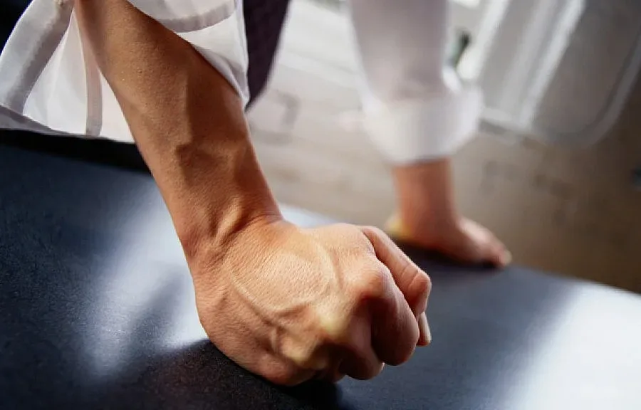 Само 10% от ромките сигнализират при насилие