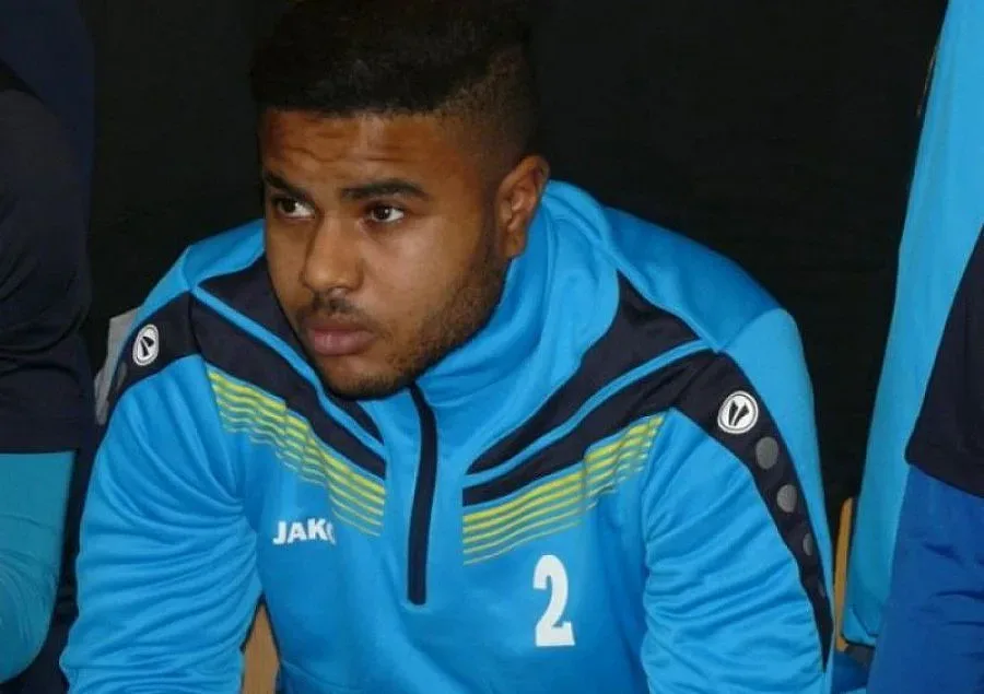 Набил Еженави остана вкъщи