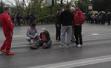 Ученици правят пари на гърба на ЦСКА