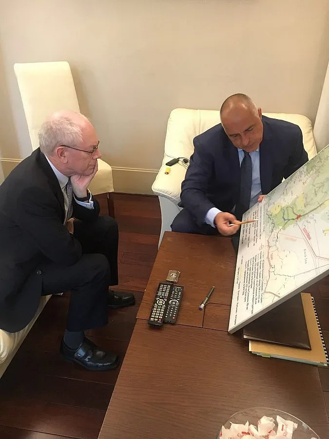 Ромпой към Борисов: Бойко, радвам се да те видя