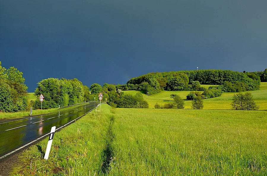 От вторник до уикенда с чадър