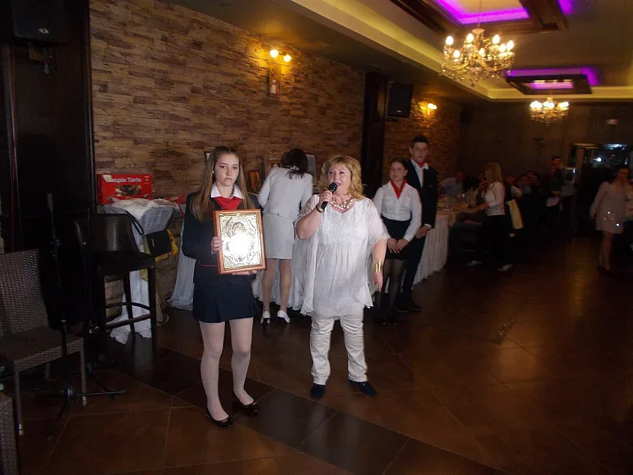 ГЕРБ-Гоце Делчев с 10 040 лв. за бедни абитуриенти