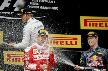 Фетел избухна и скастри Квят