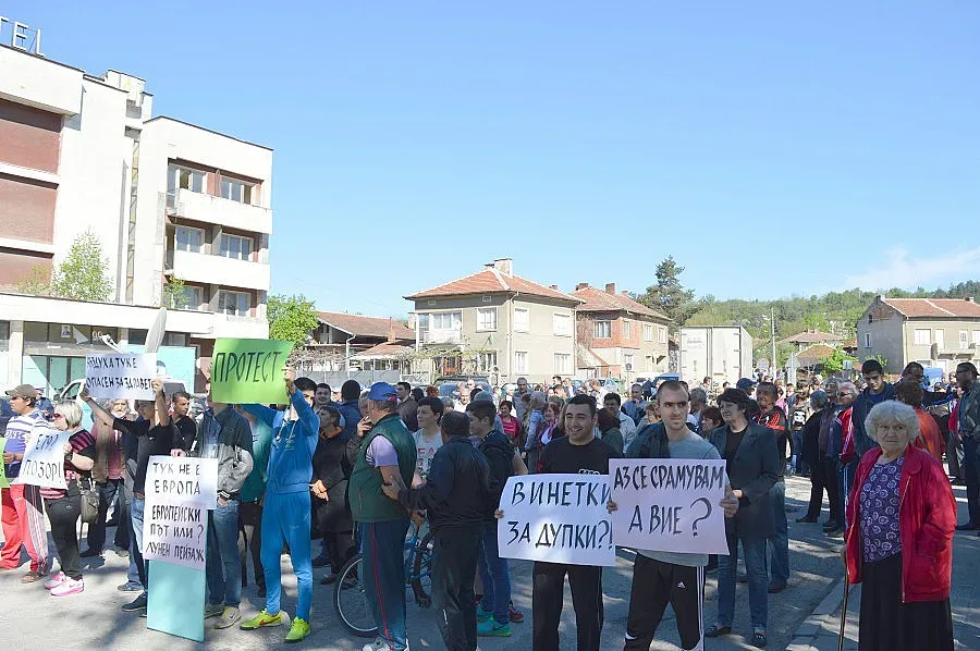 Чуха молбите на протестиращите от Димово (ОБЗОР)