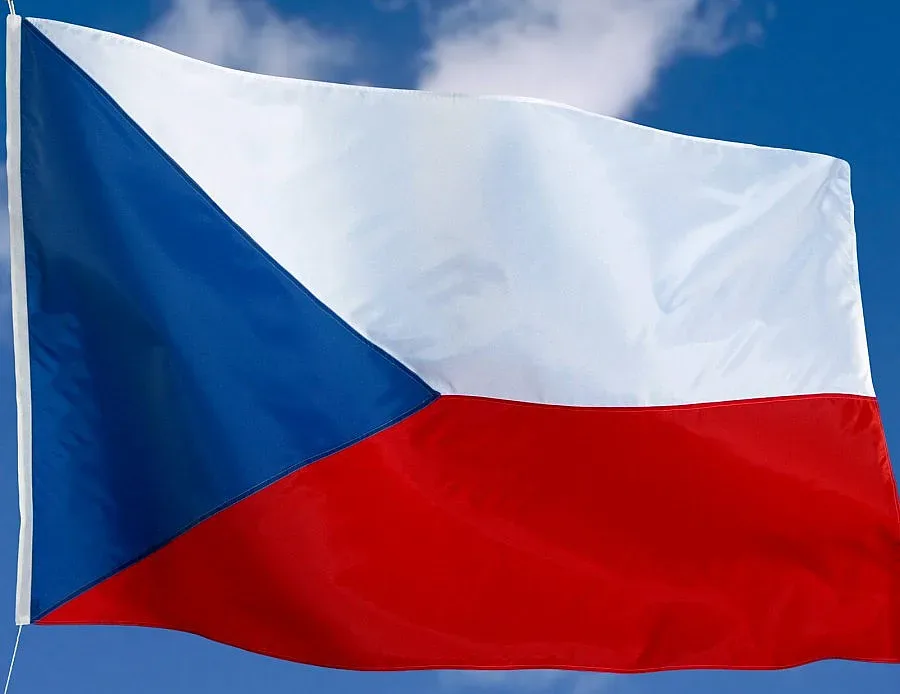 Чехия си сменя името