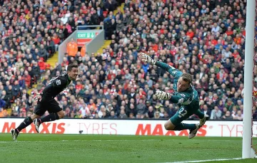 Футболистите изсмукват милионите в Премиършип