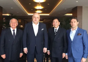 Кралев и Инински на среща с шефа на АИБА 